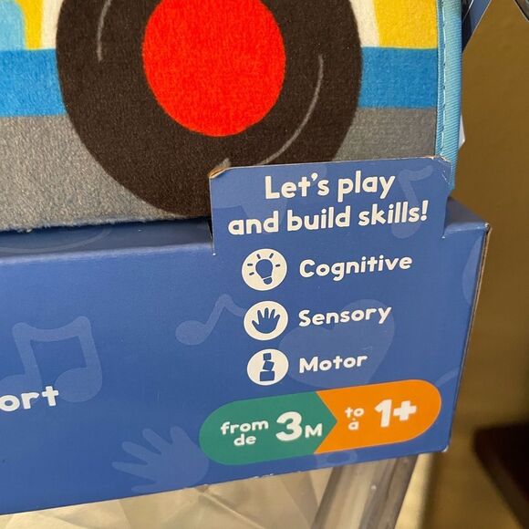 Ms. Rachel Tummy Time Activity Bus - Picture 6 of 11